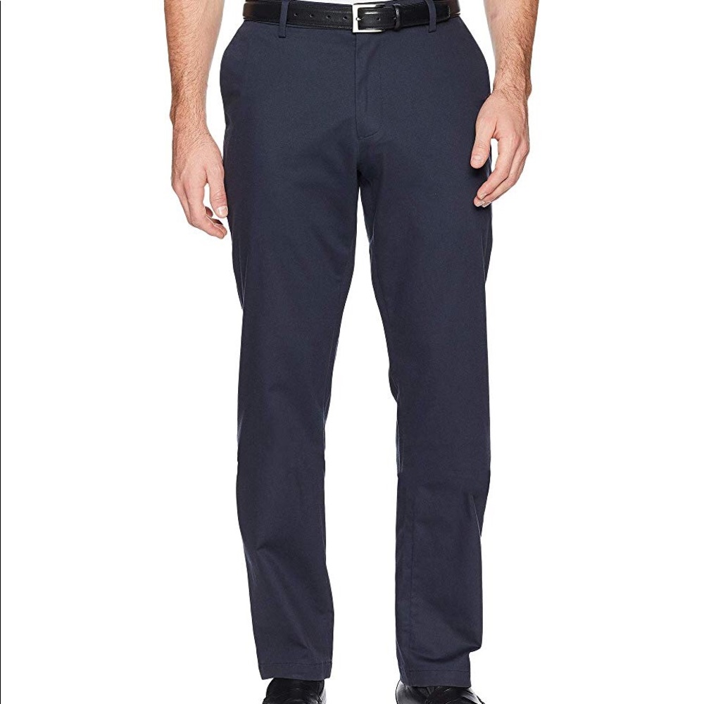 Dockers Men's Straight Fit Signature Khaki Pant D2
